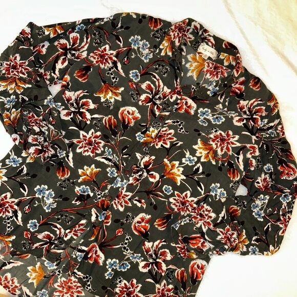 Bailey & Chloe Womens Medium Button Down Collared Blouse Dark Green Floral EUC - Picture 1 of 10